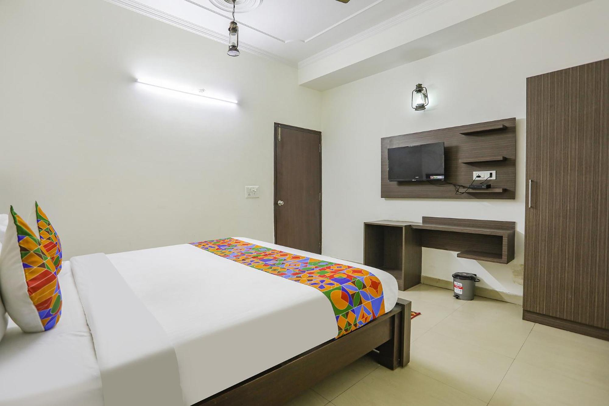 Fabhotel Corporate Stay Noida Eksteriør billede