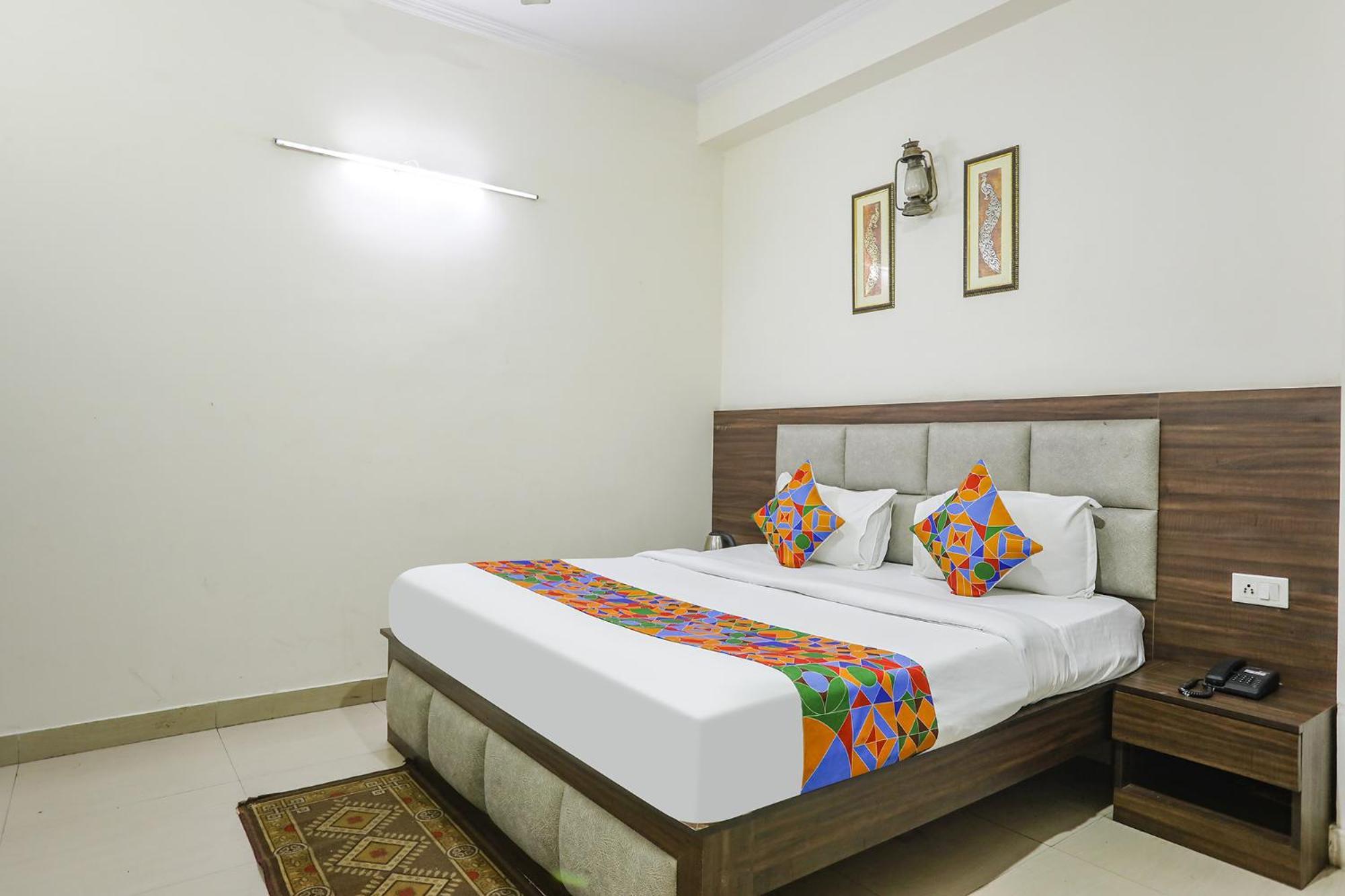 Fabhotel Corporate Stay Noida Eksteriør billede