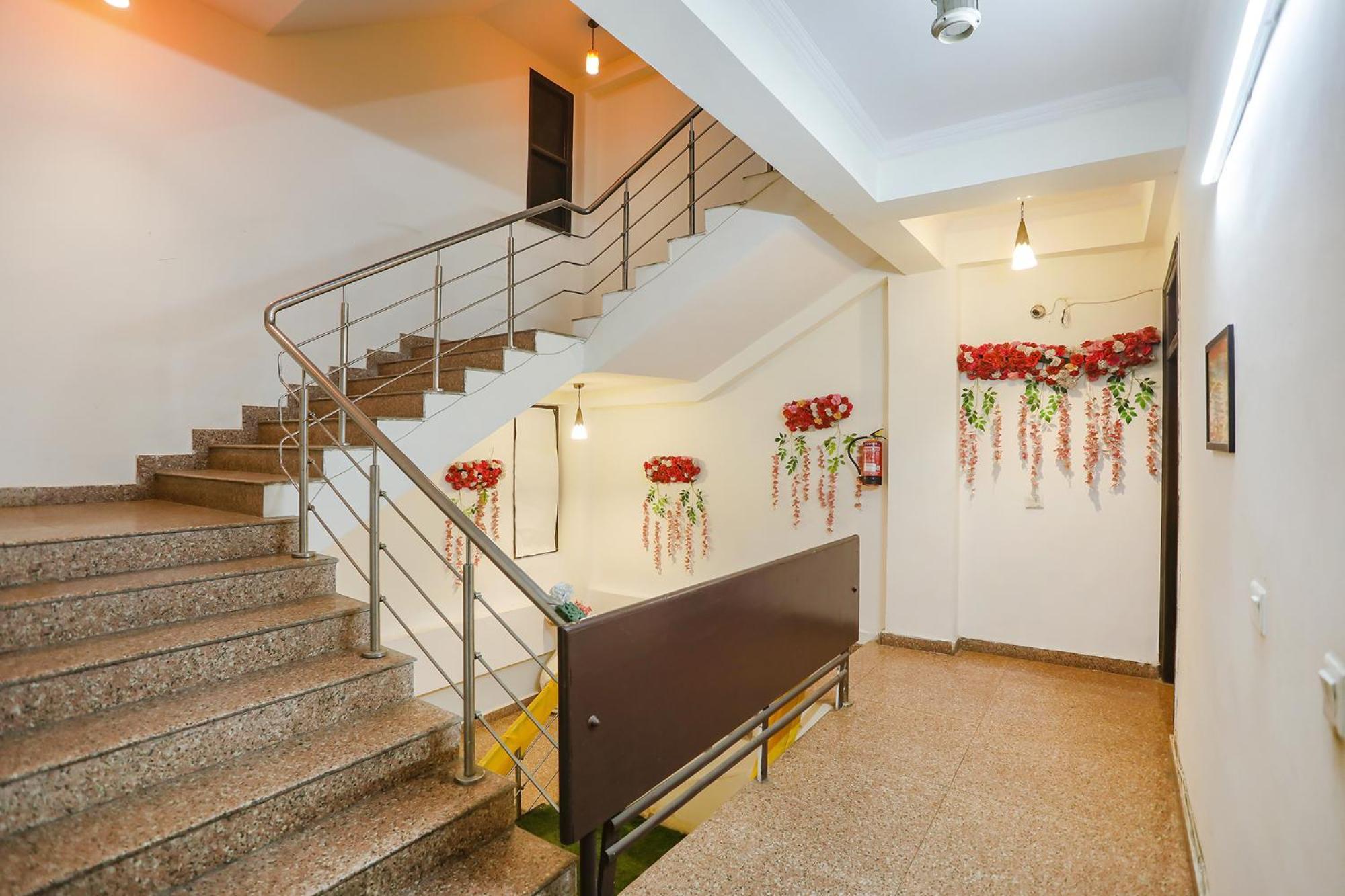 Fabhotel Corporate Stay Noida Eksteriør billede