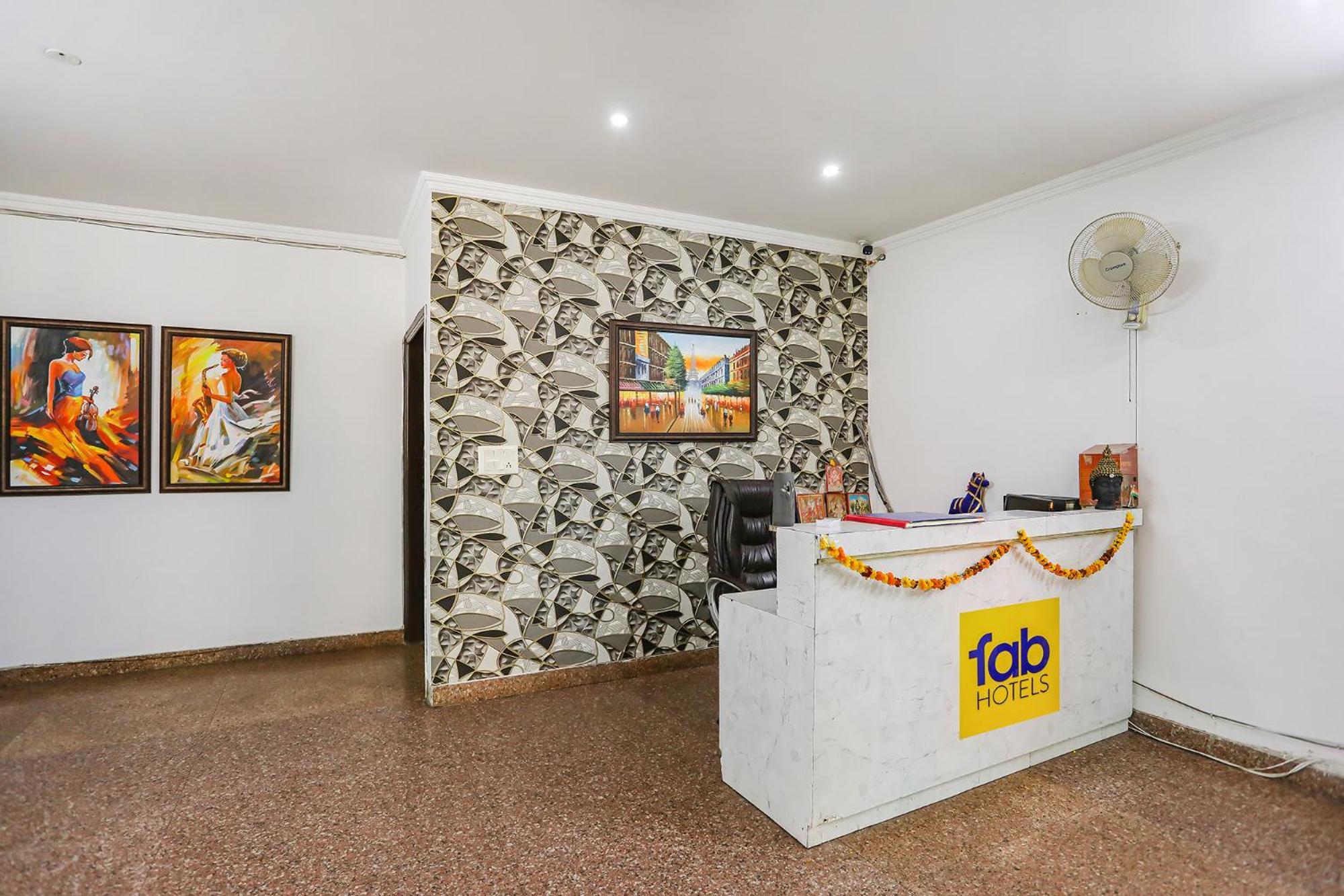 Fabhotel Corporate Stay Noida Eksteriør billede